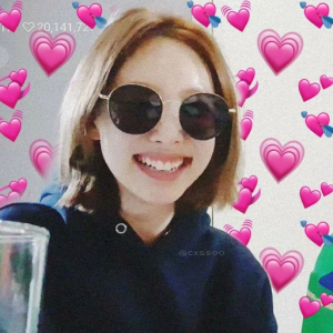 Joyful Sunglasses Vibe