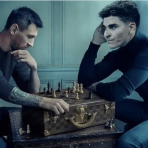 Lionel Messi and Cristiano Ronaldo Intense Chess Duel
